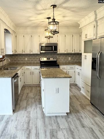 201 Saddlebrooke Road, Lexington, SC 29072