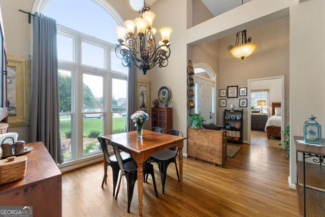 32 Shagbark Drive SW, Cartersville, GA 30120