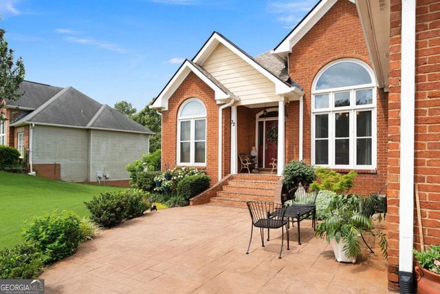 32 Shagbark Drive SW, Cartersville, GA 30120