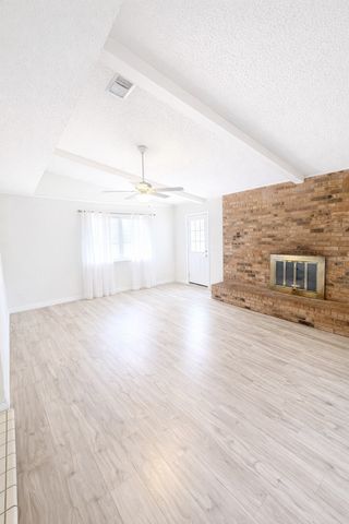 7609 Castillo Road, Fort Worth, TX 76112