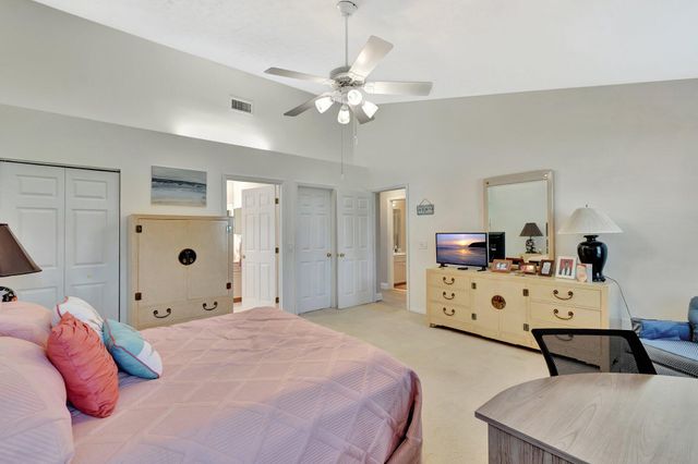 4059 Gator Trace Road, Fort Pierce, FL 34982