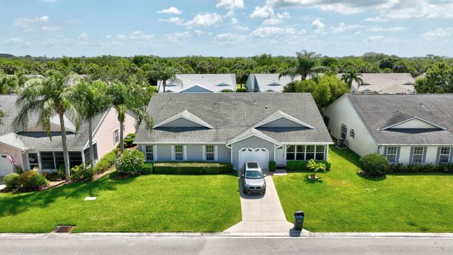 4059 Gator Trace Road, Fort Pierce, FL 34982