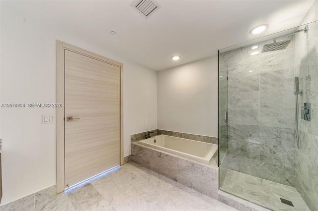 801 S Miami Ave 2302, Miami, FL 33130