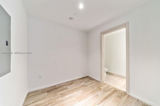 801 S Miami Ave 2302, Miami, FL 33130