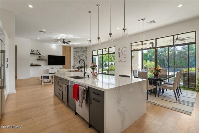 1161 E Birchwood Place, Chandler, AZ 85249