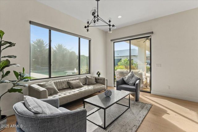 1161 E Birchwood Place, Chandler, AZ 85249