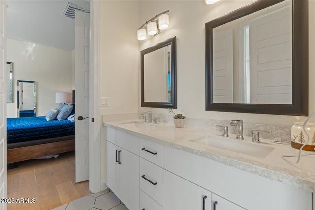 1161 E Birchwood Place, Chandler, AZ 85249