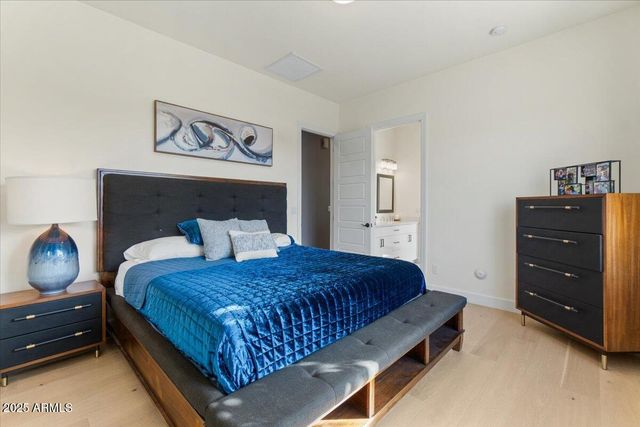 1161 E Birchwood Place, Chandler, AZ 85249