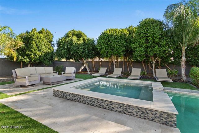 1161 E Birchwood Place, Chandler, AZ 85249