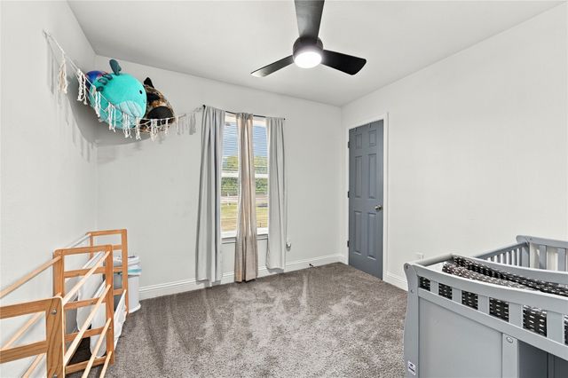 900 N Grand Avenue, Waxahachie, TX 75165