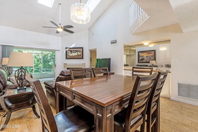 961 S Lakewood Ter Apt C, Port Orange, FL 32127