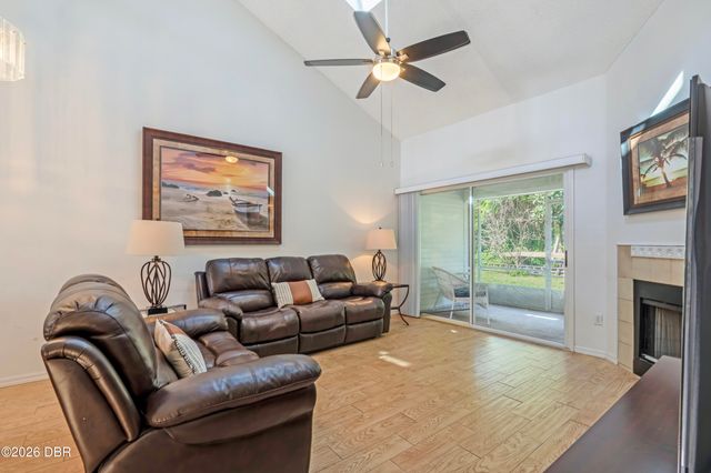 961 S Lakewood Ter Apt C, Port Orange, FL 32127