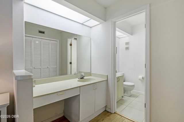 961 S Lakewood Ter Apt C, Port Orange, FL 32127