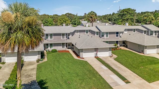 961 S Lakewood Ter Apt C, Port Orange, FL 32127