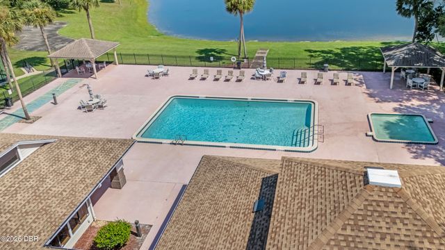 961 S Lakewood Ter Apt C, Port Orange, FL 32127