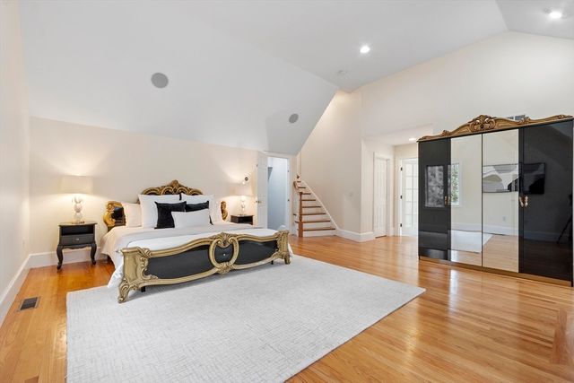 58 Buttrick Ln, Carlisle, MA 01741