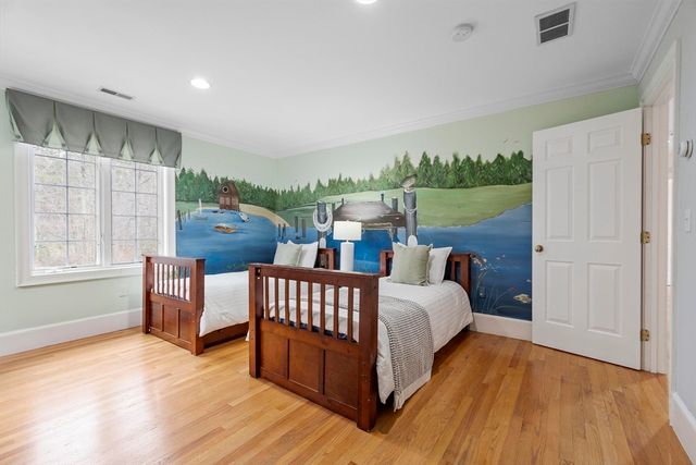 58 Buttrick Ln, Carlisle, MA 01741