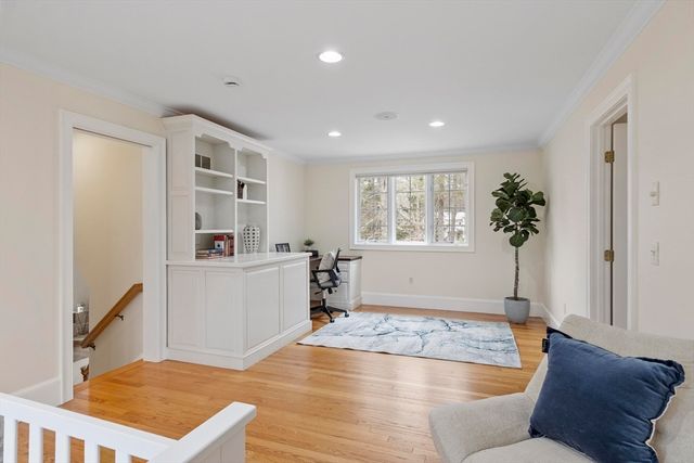 58 Buttrick Ln, Carlisle, MA 01741