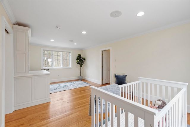 58 Buttrick Ln, Carlisle, MA 01741