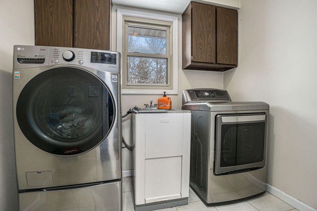 9708 Oakview Drive, Portage City, MI 49024