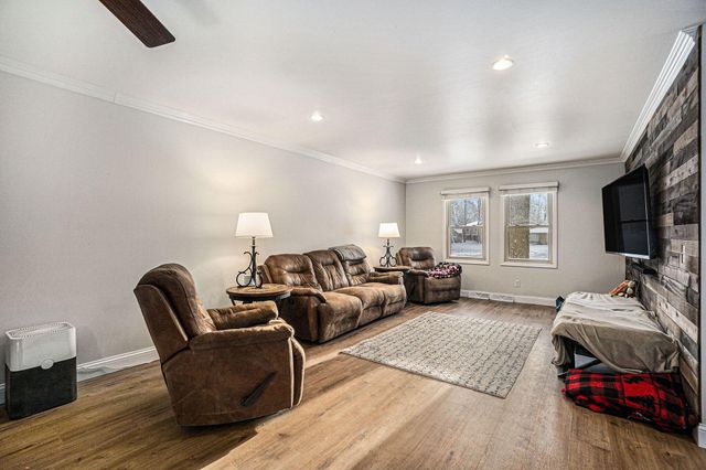 9708 Oakview Drive, Portage City, MI 49024