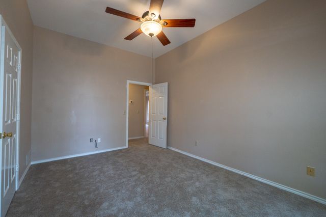 2505 Copper Creek Lane, Carrollton, TX 75006