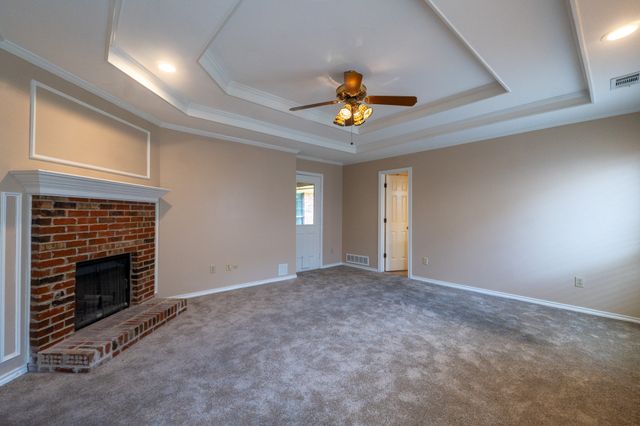 2505 Copper Creek Lane, Carrollton, TX 75006