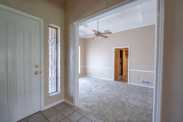 2505 Copper Creek Lane, Carrollton, TX 75006