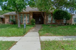 2505 Copper Creek Lane, Carrollton, TX 75006