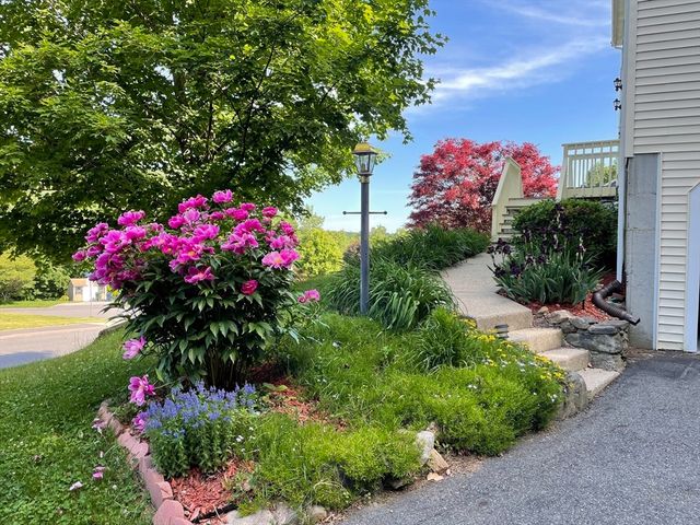 74 Bracken Drive, Marlborough, MA 01752