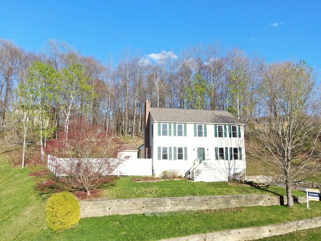 74 Bracken Drive, Marlborough, MA 01752