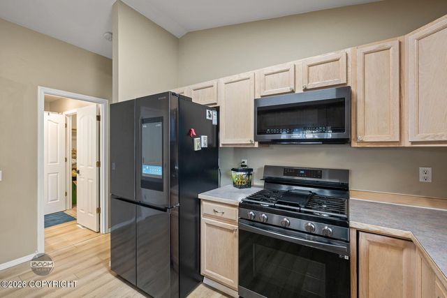 8935 Birch Park Circle, Eagle River, AK 99577