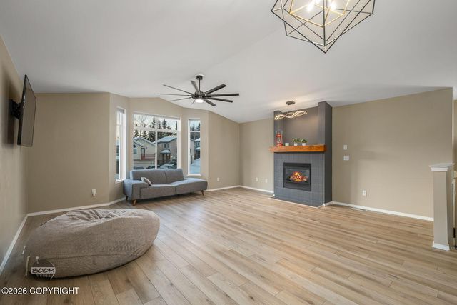 8935 Birch Park Circle, Eagle River, AK 99577