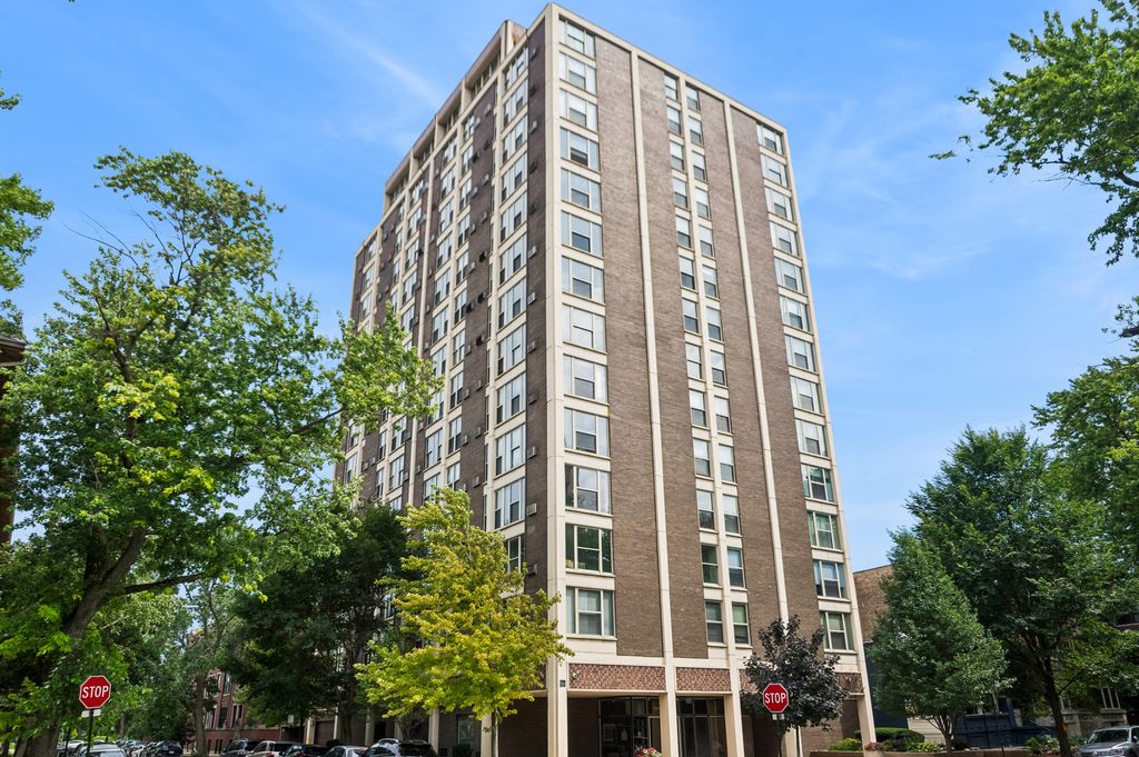 5401 S Hyde Park Boulevard 401, Chicago, IL 60615