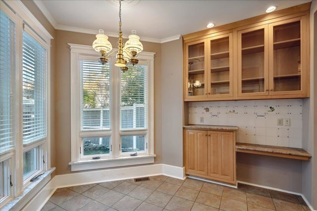 1630 CARR AVE, Memphis, TN 38104