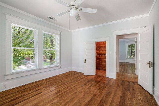 1630 CARR AVE, Memphis, TN 38104