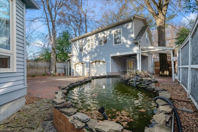 1630 CARR AVE, Memphis, TN 38104