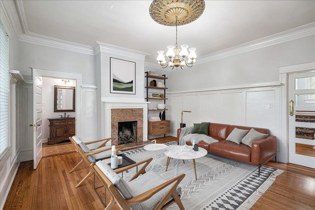 1630 CARR AVE, Memphis, TN 38104