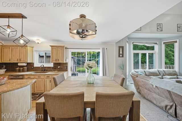 18051 Cedar Island Boulevard, Brownstown Charter Township, MI 48174