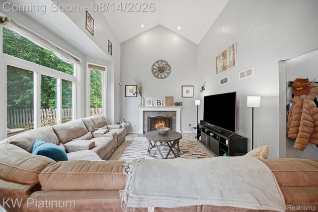 18051 Cedar Island Boulevard, Brownstown Charter Township, MI 48174