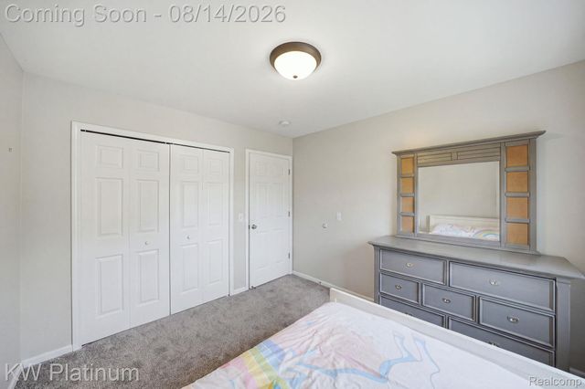 18051 Cedar Island Boulevard, Brownstown Charter Township, MI 48174