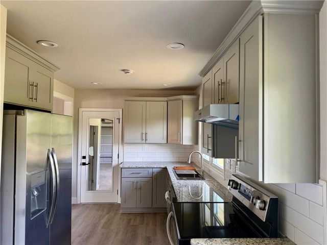 2360 Gravel Springs Road, Buford, GA 30519