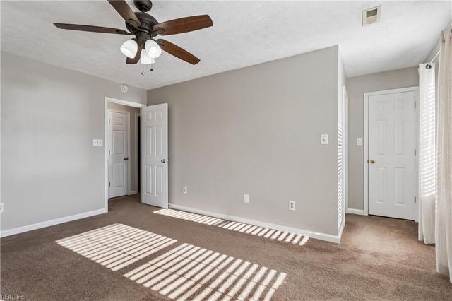 116 Grand View DR, Hampton, VA 23664