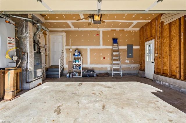 116 Grand View DR, Hampton, VA 23664