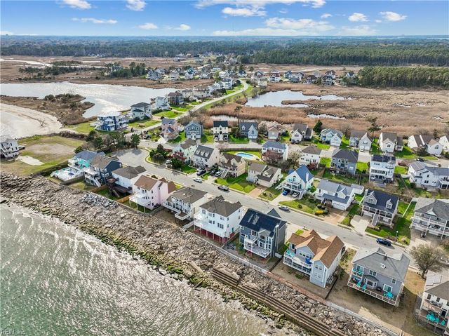 116 Grand View DR, Hampton, VA 23664