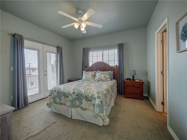 3021 S 11th St 11, Port Aransas, TX 78373
