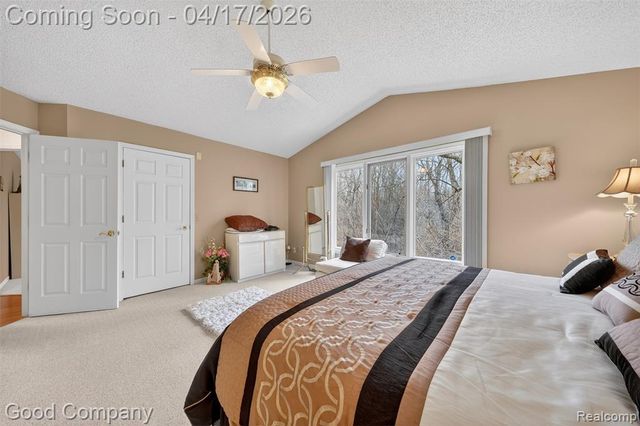 21650 River Ridge Trail, Farmington Hills, MI 48335