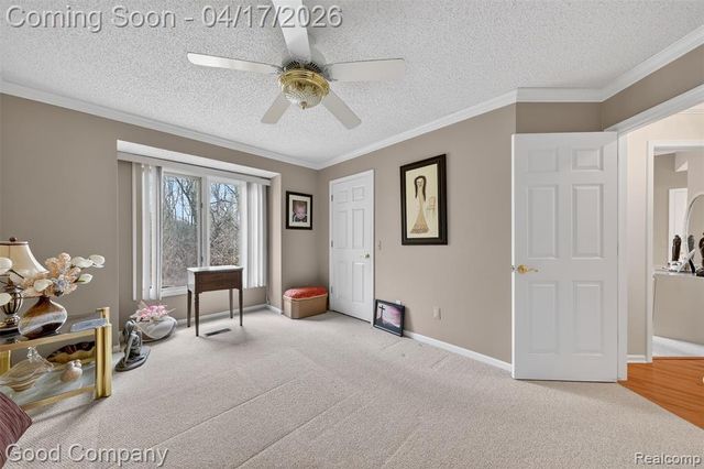 21650 River Ridge Trail, Farmington Hills, MI 48335
