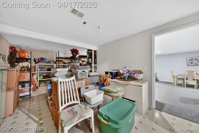 21650 River Ridge Trail, Farmington Hills, MI 48335