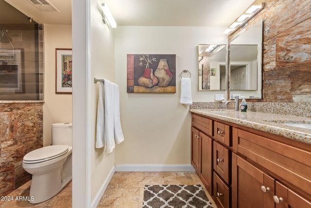 12222 N PARADISE VILLAGE Parkway S 346, Phoenix, AZ 85032